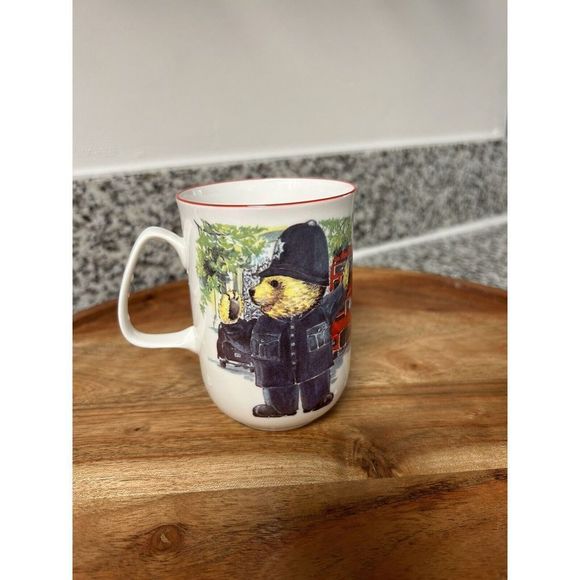 Vintage P.S. CUPS FINE BONE CHINA MADE IN ENGLAND 4" - Picture 3 of 5